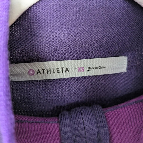 Athleta sz XS Stoked 1/2 Zip Pullover Knit Sweater Purple Floral Lotus Athletic - Picture 6 of 8